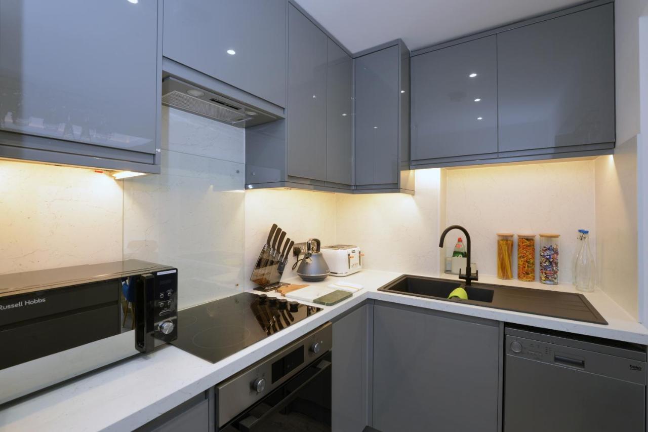 Outstanding Modernised 3/4 Double Bedroomed House Littlehampton Esterno foto